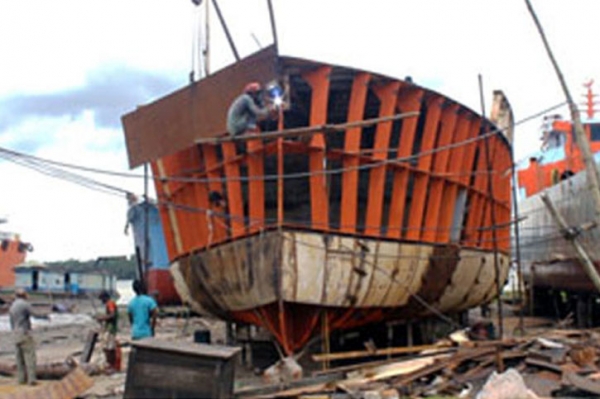 জাহাজ নির্মাণ শিল্প: সাড়ে ৪ শতাংশ সুদে ২ হাজার কোটি টাকার তহবিল