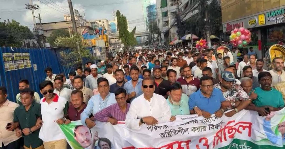 জ্বালানি তেলের দাম সমন্বয় ছাড়া বিকল্প ছিল না : নাজিমুর রহমান