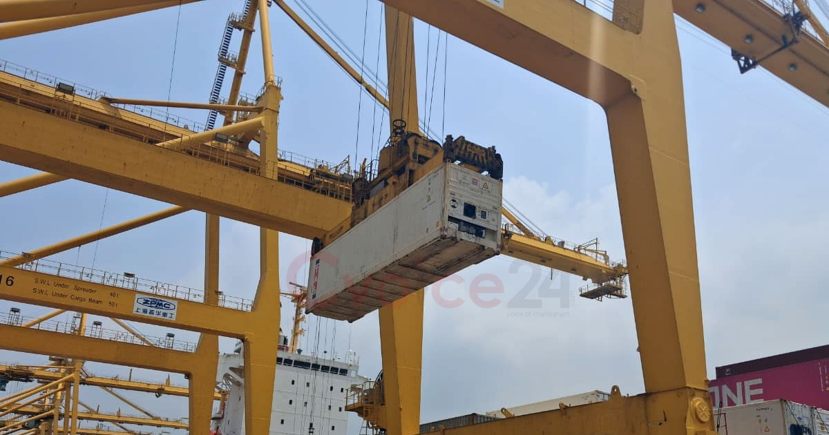 বাড়ল কনটেইনার হ্যান্ডলিং চার্জ
