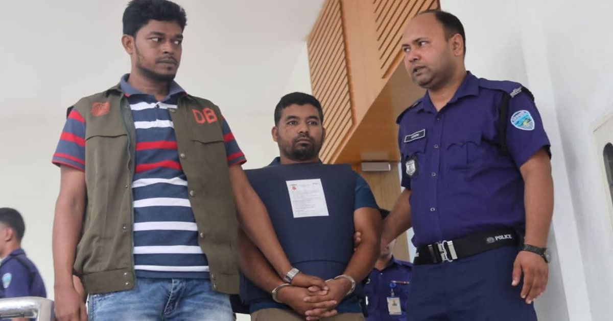 রাউজানে সন্ত্রাসীদের গুলিতে আহত ১২ পুলিশ, অস্ত্রসহ গ্রেপ্তার ১