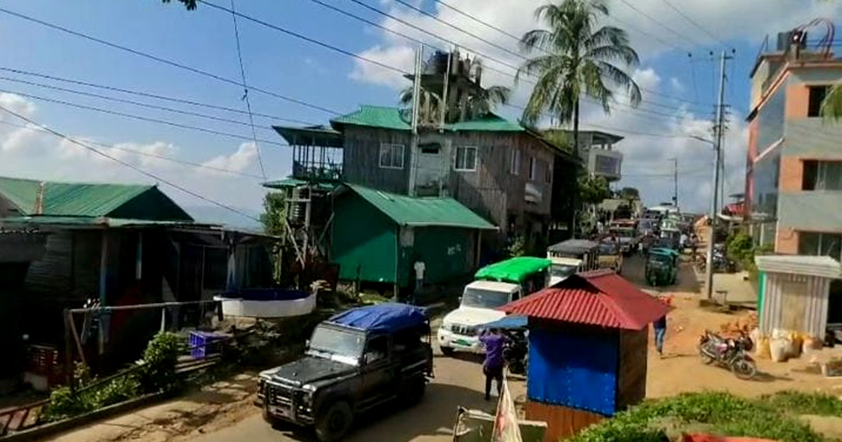 নির্ধারিত সময়ের আগেই পর্যটকশূন্য সাজেক, হতাশ ব্যবসায়ীরা