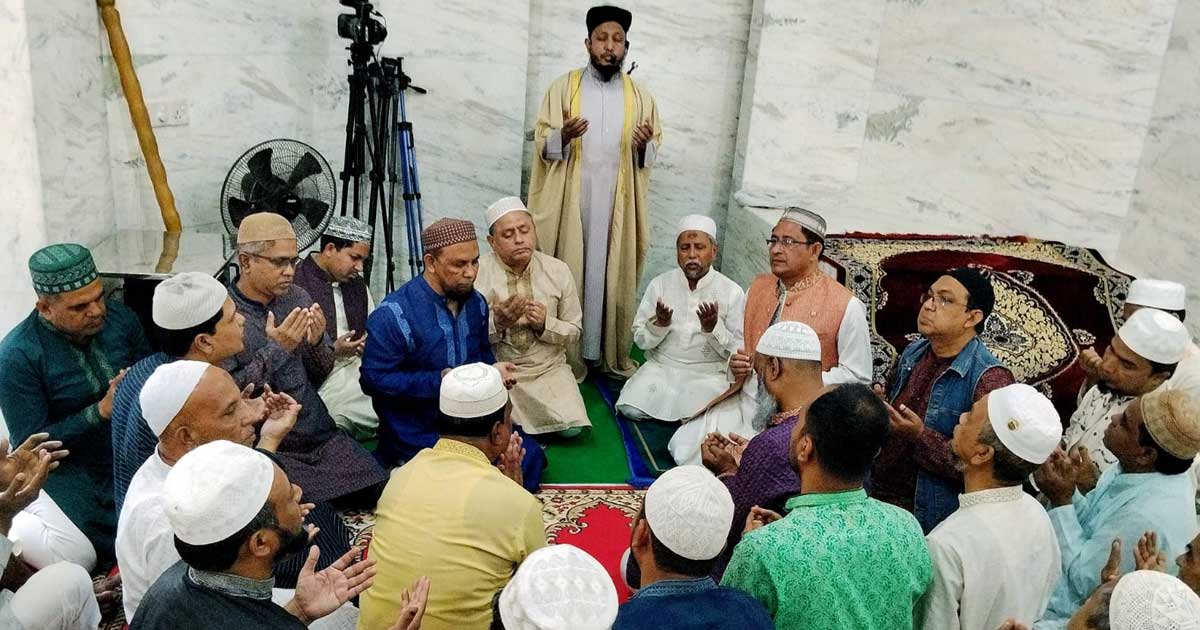 চবিতে বিএনপির নিরঙ্কুশ জয়ে দোয়া মাহফিল 