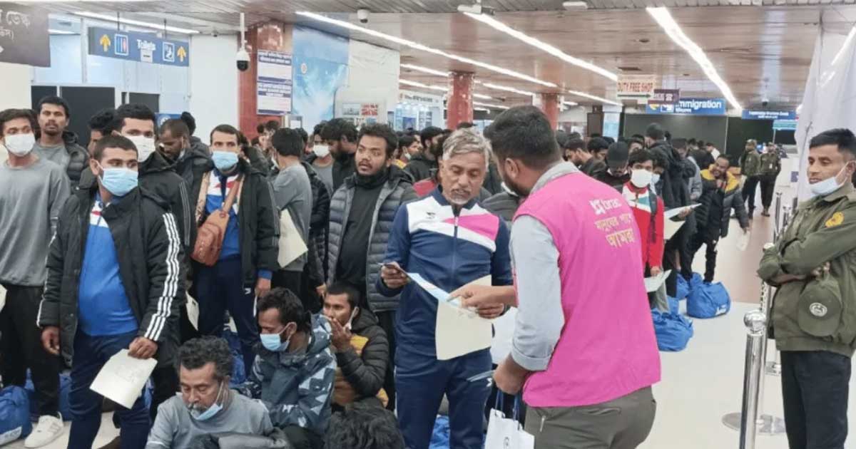 লিবিয়া থেকে ফিরলেন আরও ১৭৪ বাংলাদেশি