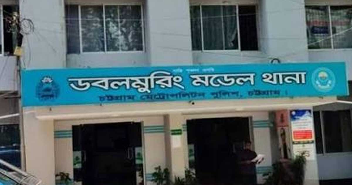 নিজের মাথায় গুলি, হাসপাতালে যুবক