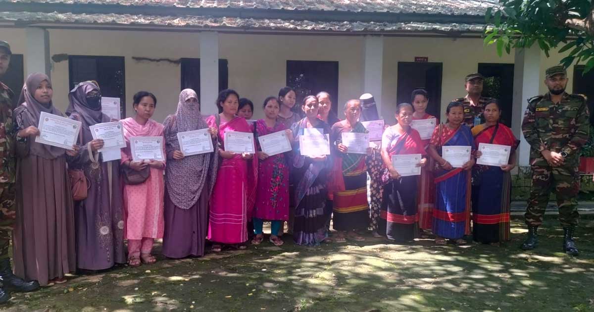 দীঘিনালায় গর্ভকালীন ও শিশুস্বাস্থ্য বিষয়ে প্রশিক্ষণ