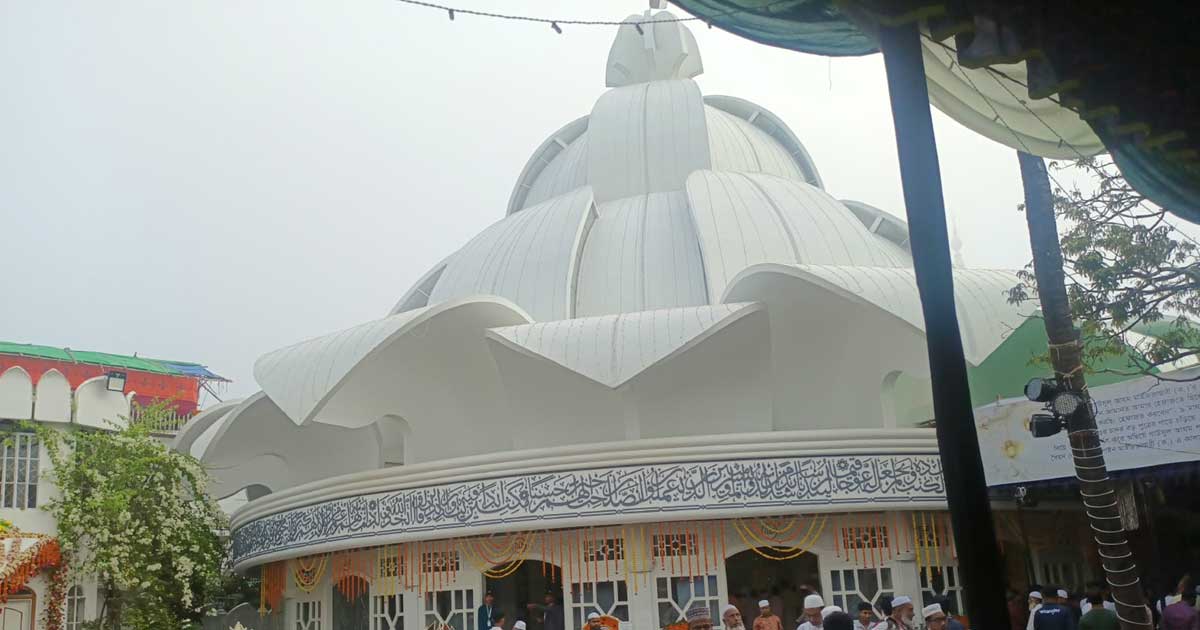 হযরত সৈয়দ জিয়াউল হক মাইজভাণ্ডারীর ৩৮তম ওরস আজ 