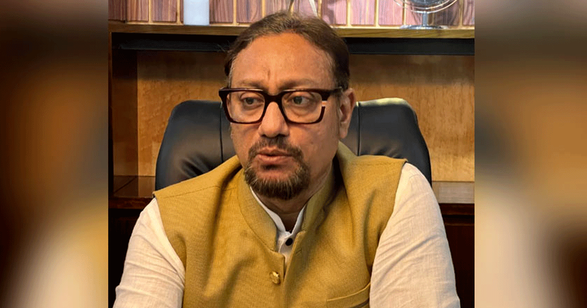 শিক্ষার্থীদের নিরাপদ চলাচলে ফুটপাত দখলমুক্ত করবেন মেয়র