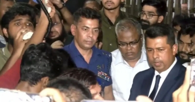 ‘আর ফিরবেন না’ শর্তে চুয়েট ছাড়লেন উপাচার্য