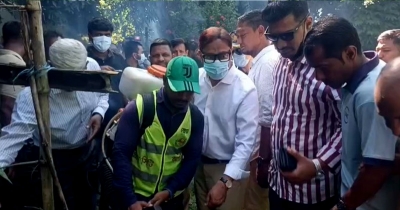 ডেঙ্গু রোধে জমা পানি অপসারণে জোর চসিকের ডেঙ্গু রোধে জমা পানি অপসারণে জোর চসিকের