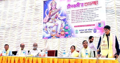 চবিতে জাঁকজমকপূর্ণ আয়োজনে সরস্বতী পূজা 