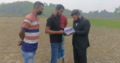 ফটিকছড়িতে অবৈধভাবে মাটি কেটে জরিমানা দিলেন তিন ব্যক্তি