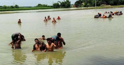 চাঁপাইনবাবগঞ্জে গোসল করতে নেমে ৫ শিশুর মৃত্যু