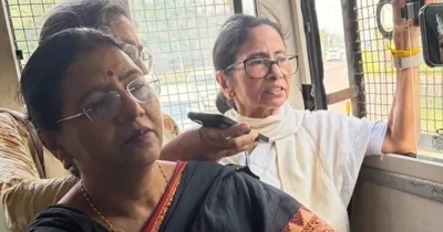 দিল্লিতে মমতা, কেজরিওয়াল ও বিজয়নসহ একাধিক আটক দিল্লিতে মমতা, কেজরিওয়াল ও বিজয়নসহ একাধিক আটক