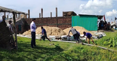 বাঁশখালীতে অবৈধ বালু উত্তোলন, জব্দ ৭০ ড্রেজার পাইপ ও এক্সকেভেটর