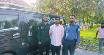 প্রেমের প্রস্তাবে না, স্কুলছাত্রীকে অপহরণ করে শিক্ষক ধরা