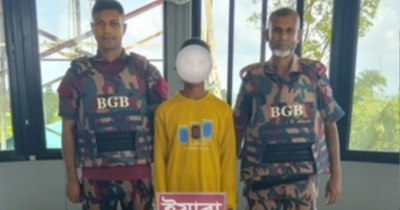 উখিয়া-টেকনাফে দুই অভিযানে ৩ লাখ ২০ হাজার ইয়াবাসহ গ্রেপ্তার ২