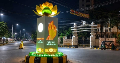 নন্দনকানন বৌদ্ধ বিহারের সামনে পদ্মফুলের গোলচত্বর নন্দনকানন বৌদ্ধ বিহারের সামনে পদ্মফুলের গোলচত্বর
