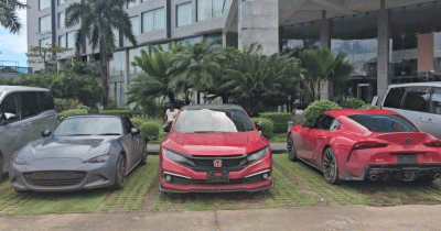 কক্সবাজারে ৩ বিলাসবহুল গাড়ি জব্দ, মিলেনি বৈধ কাগজ
