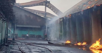 কোন ধরনের আগুন কীভাবে নেভাবেন