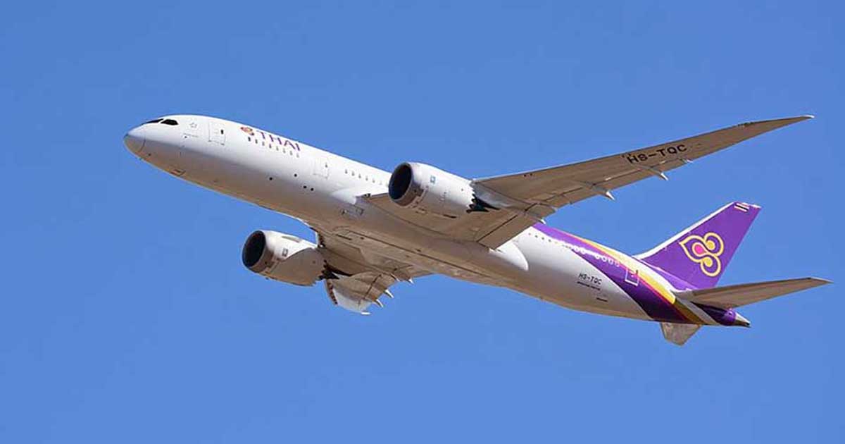 বিমানে যাত্রীর হার্ট অ্যাটাক, জরুরি অবতরণ চট্টগ্রামে