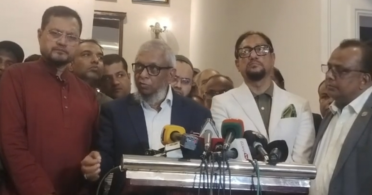 বন্ধ কারখানা সচলে আইনি পথে এগোচ্ছে সরকার