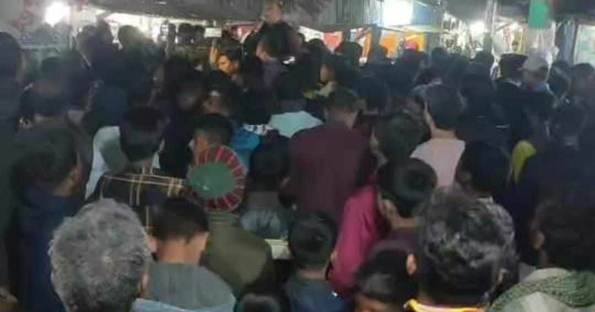 সন্দ্বীপে স্বতন্ত্র প্রার্থীর কর্মীদের ওপর নৌকার হামলা