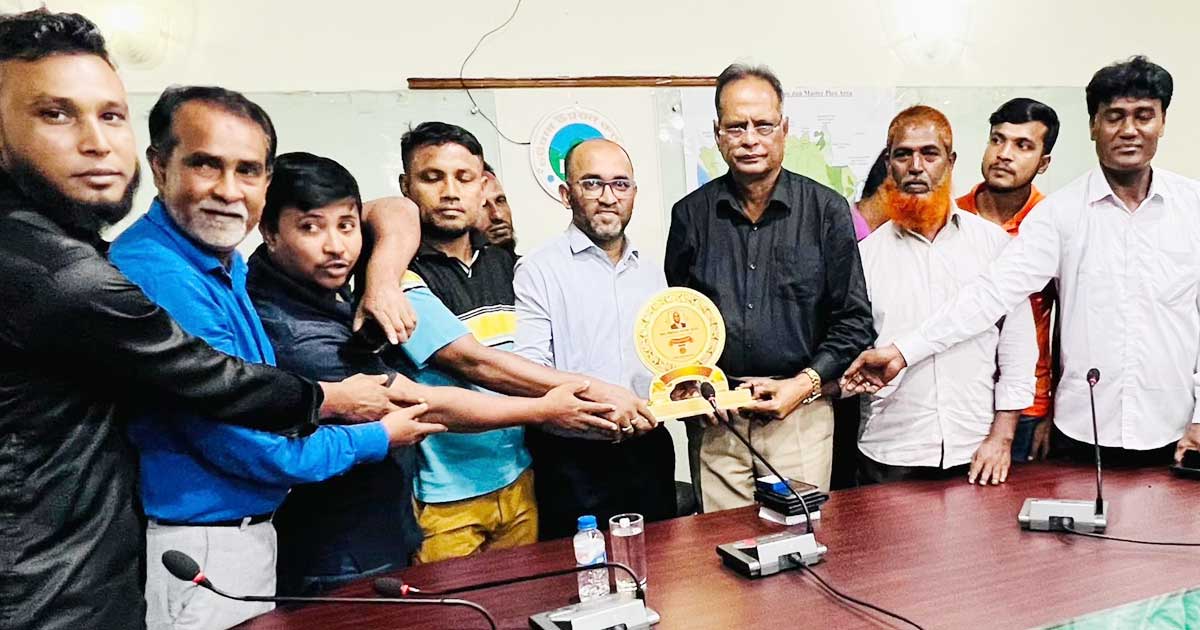 সিডিএ চেয়ারম্যানের সঙ্গে সৌজন্য সাক্ষাৎ 