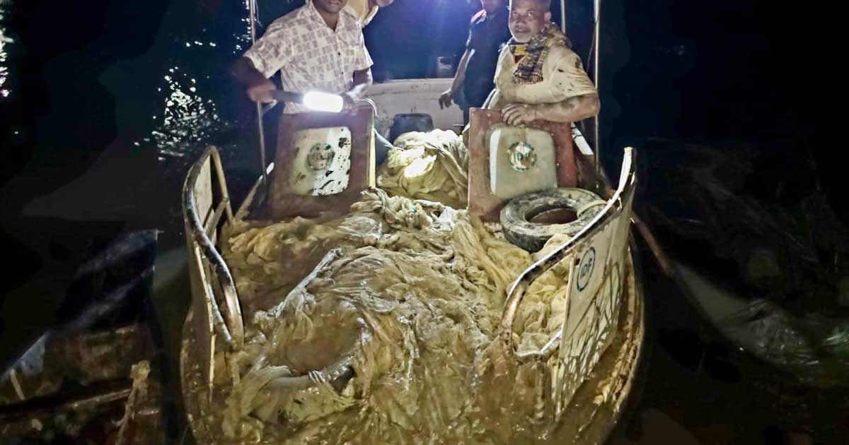 হালদায় রাতভর অভিযান, সাড়ে ৬ হাজার মিটার অবৈধ জাল জব্দ