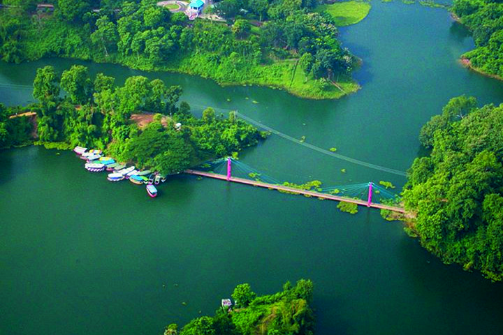 ঘুরতে আসুন অপরূপ রাঙামাটি