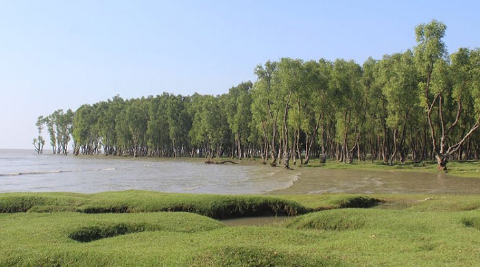  ঈদে ঘুরে আসুন কাট্টলী সমুদ্রসৈকত 